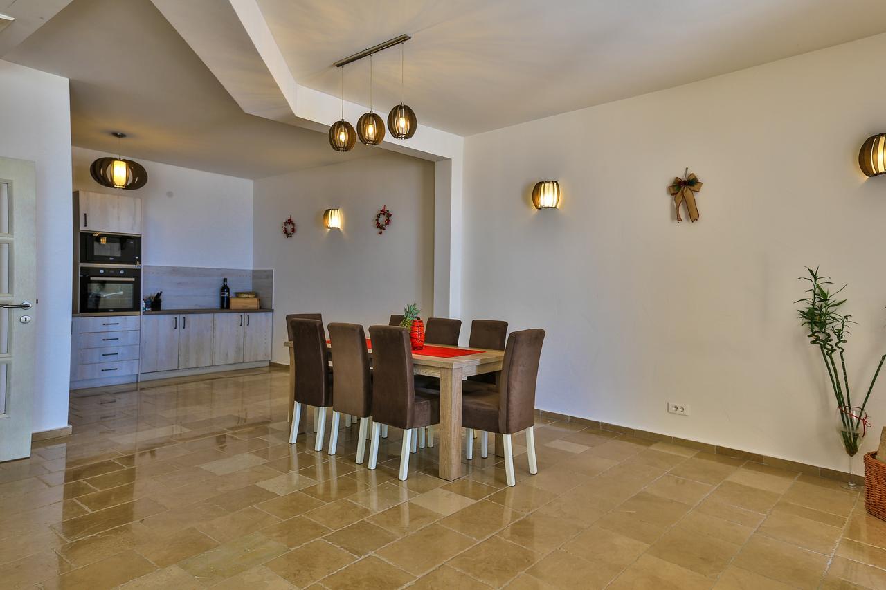 Sunny Villa Jasmine Ilha Sveti Stefan Exterior foto